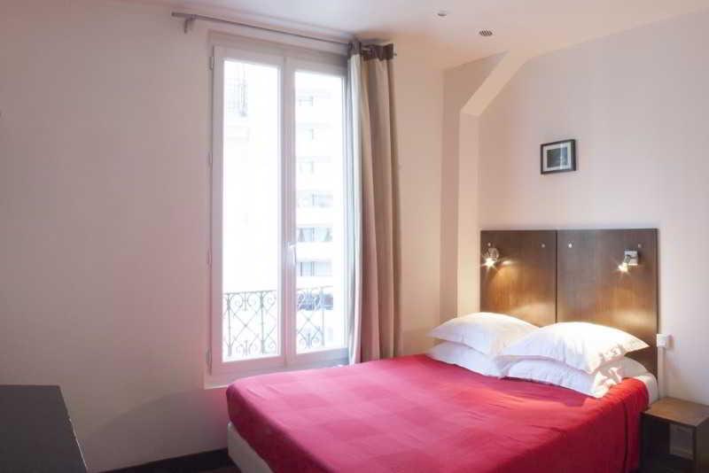 Hotel Biskui Levallois-Perret Buitenkant foto